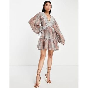 ASOS DESIGN lace mini dress with tiered skirt paisley print Sz 6 boho Style